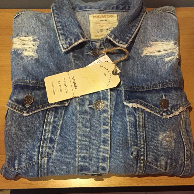 jaket jeans pria pull and bear