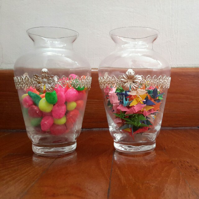 Pair Of Small Glass Vase With Floral Ribbons Furniture Home