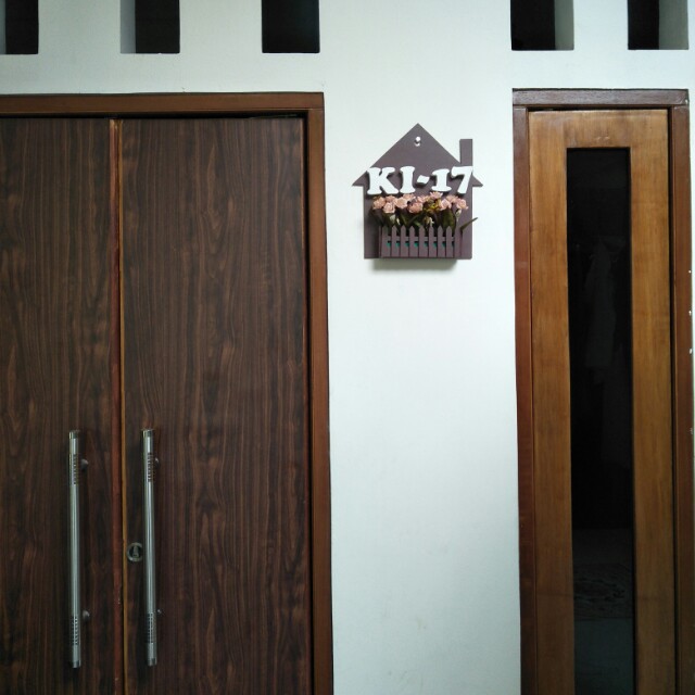 45+ Nomor Rumah Dari Kayu Background
