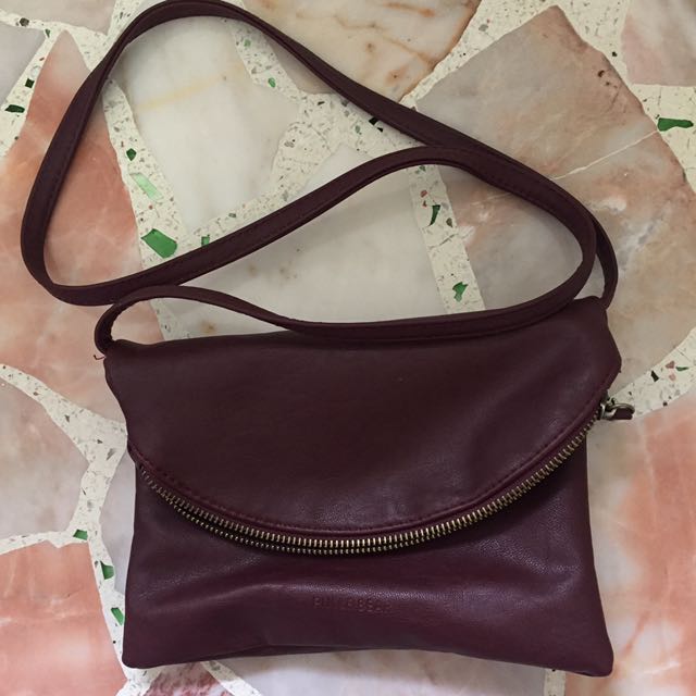 pull and bear sling bag