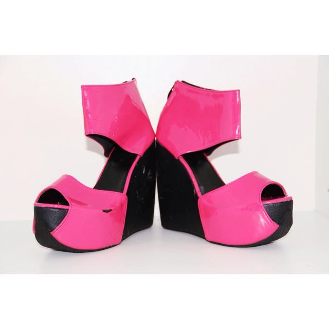 Sale Primadonna Wedge Shoes On Carousell