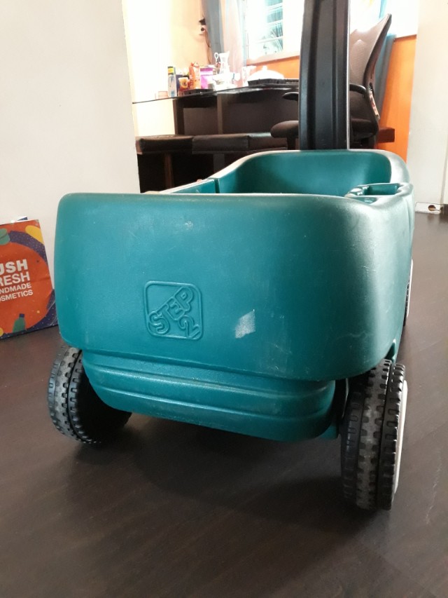 Step2 Zoo Wagon Trolley Baby Kids Playground Preschool Kindergarten