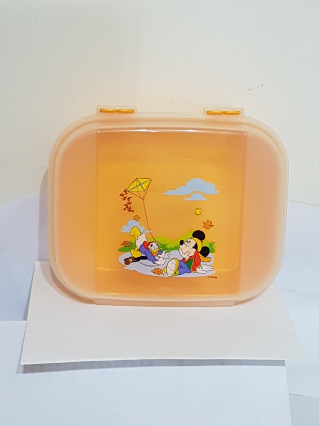 Tupperware Lunch Box, TV & Home Appliances, Kitchen Appliances, Other