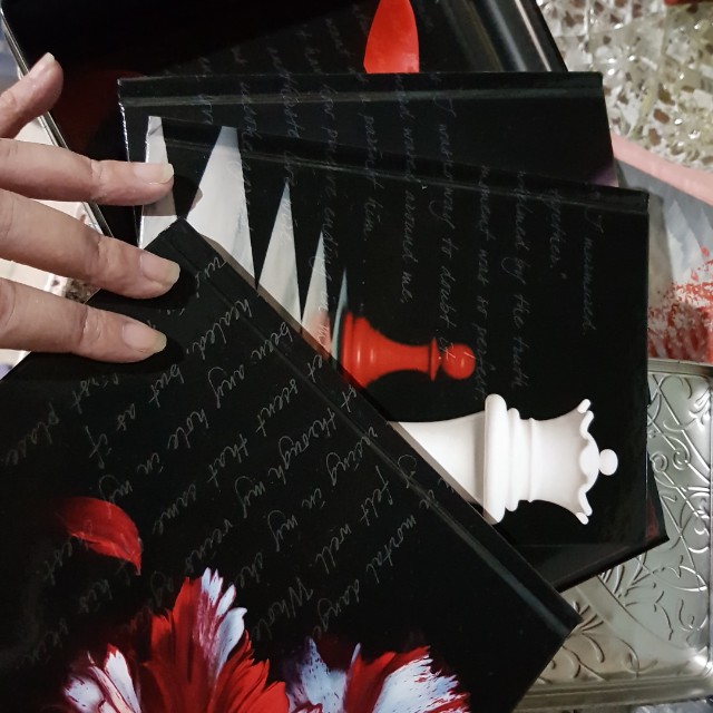 Novelty: Twilight Saga Limited Edition Notebook set (hardbound) (Category: Storybooks) located in Paranaque City. Submitted by impulsehoarder (Listing ID 144653265, Image 3). Description: Unused/New collectors item, Twilight Saga Notebook Set. #summersweldo.