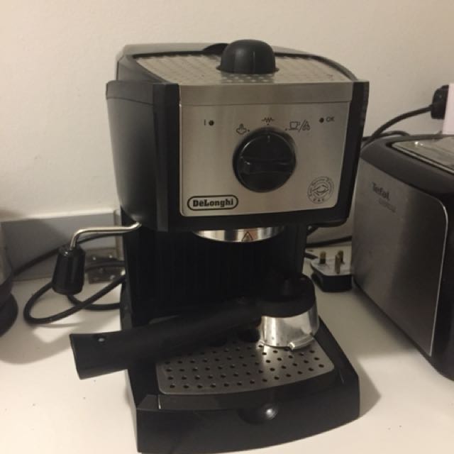 Delonghi ec155 15 bar pump espresso top