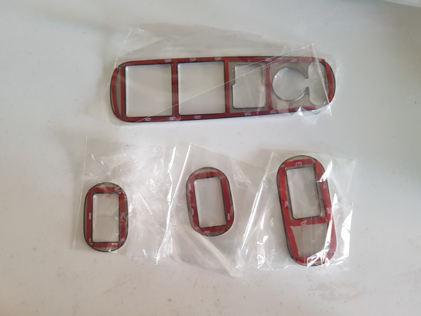 Honda Vezel/HRV Power Window Switch Garnish, Car Accessories on Carousell