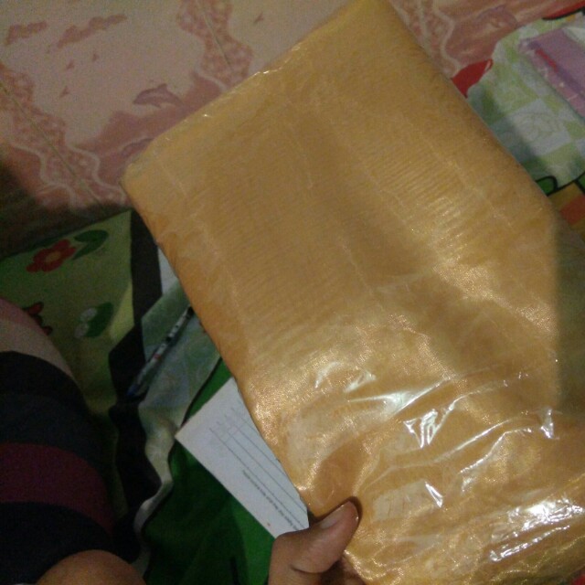 Jilbab Organza Kaca Warna Gold Womens Fashion Muslim Fashion On