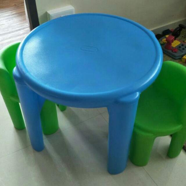 Little tikes bright and bold table and chairs 2025