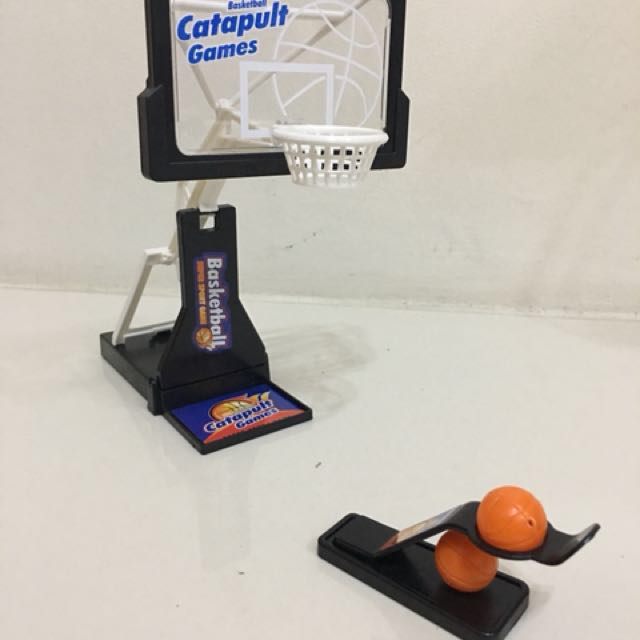 MINI BASKETBALL COURT, Hobbies & Toys, Toys & Games on Carousell