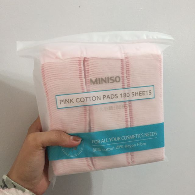 Miniso store cotton pads