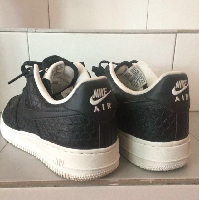 nike air force 1 snakeskin