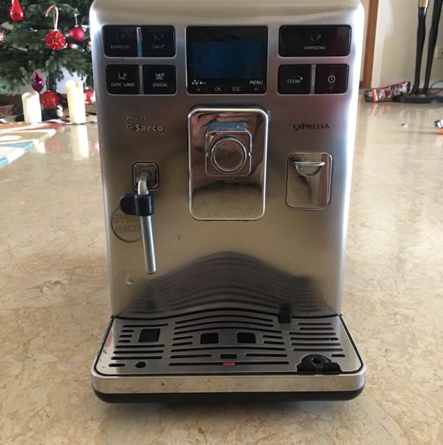 Saeco Super Automatic Coffee machine (Exprelia), TV & Home Appliances