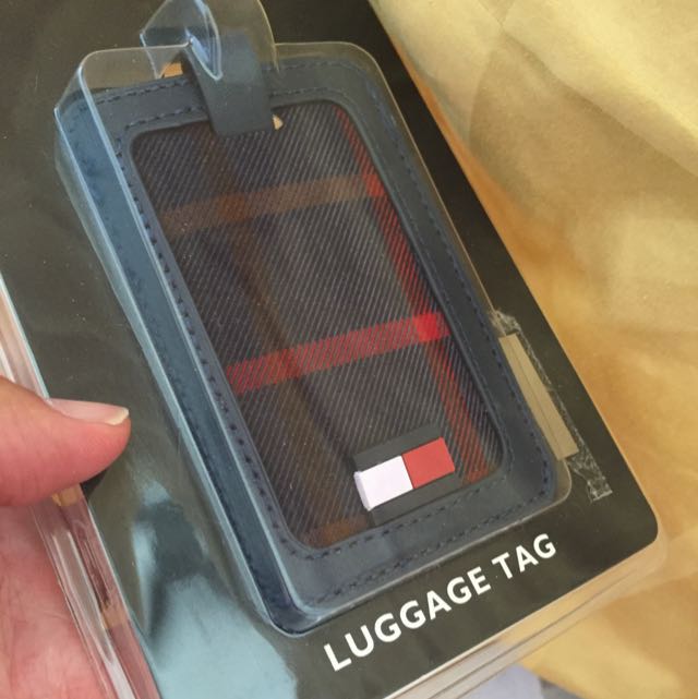tommy hilfiger luggage tag