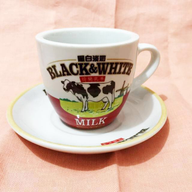 Traditional Hong Kong Milk Tea Cup & Saucer, TV & Home Appliances, Kitchen Appliances, Coffee