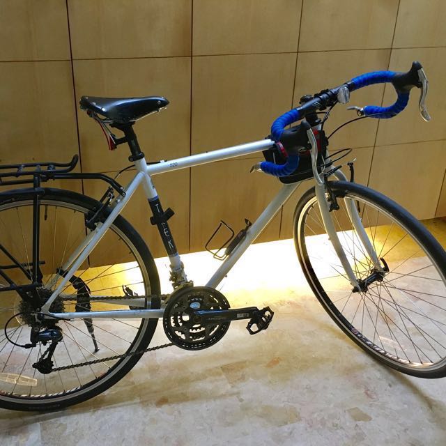 trek 520 touring bicycle