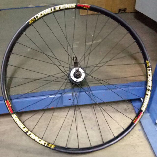 26 inch single speed rear wheel