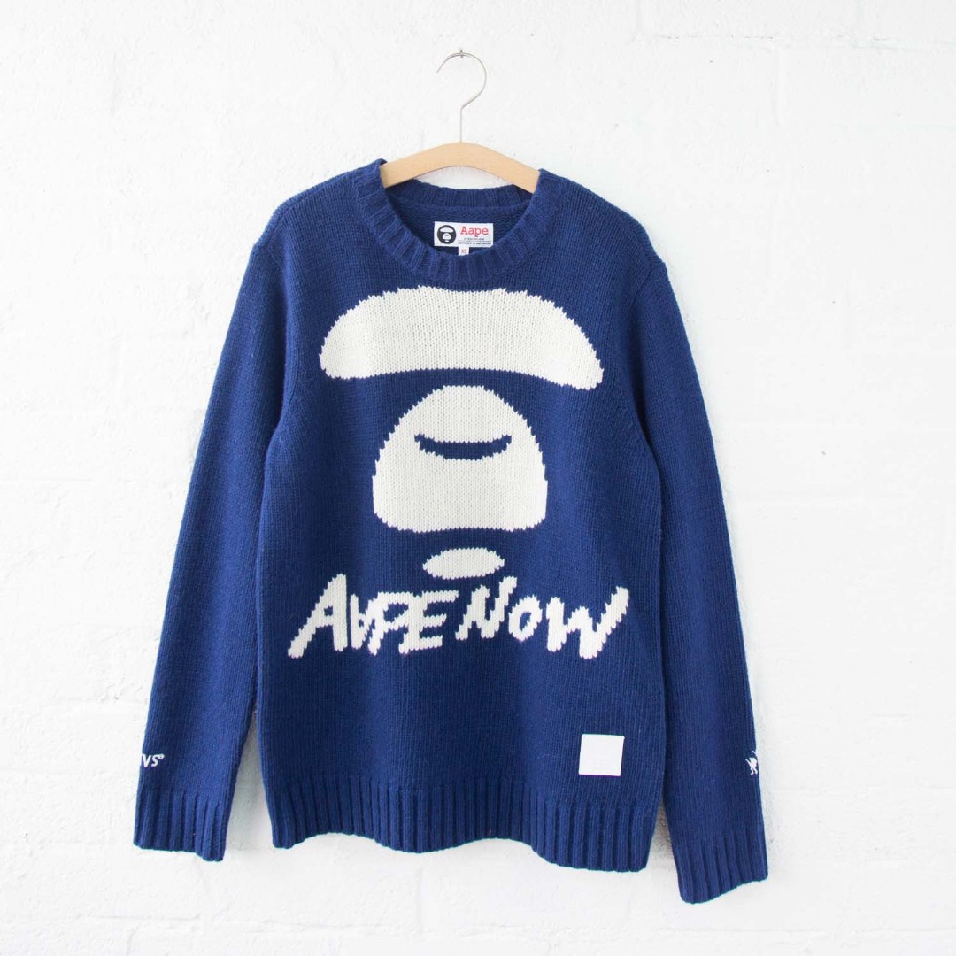 aape now sweater