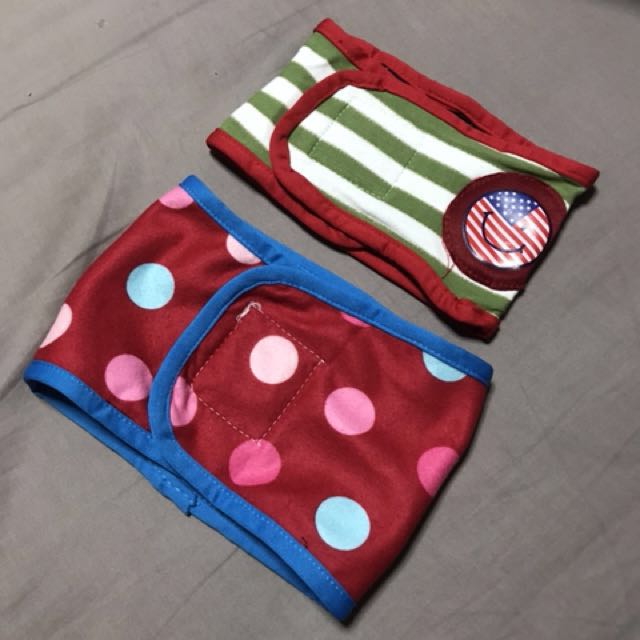 Male Dog Belly Wrap Left Polka Dot in Size M, Pet Supplies, Homes