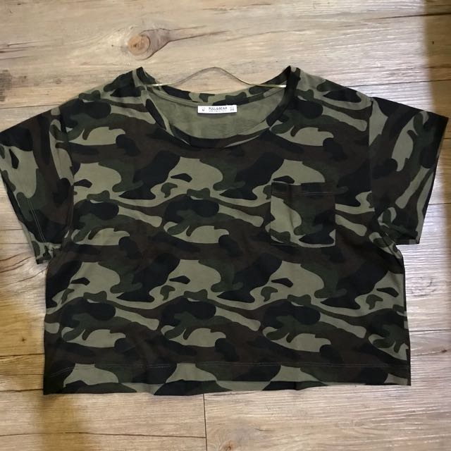 Pull \u0026 Bear crop top, Fesyen Wanita 