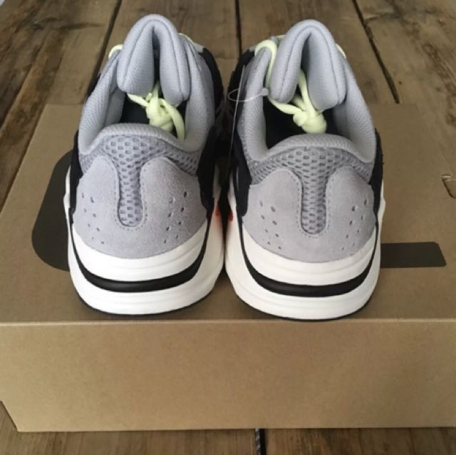 SIZE SWAP Yeezy Boost 700 Wave Runner US 9.5 US 11 US 12 Men s