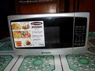 Digital microwave oven