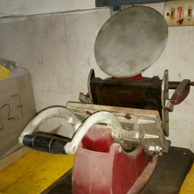 Old Manual Printing Press Machine Vintage Collectibles On Carousell