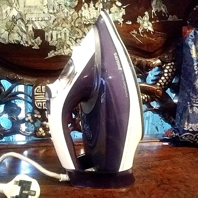 Philips Perfectcare Azur Iron Auto Adjust..no Burning!!!!, TV & Home ...