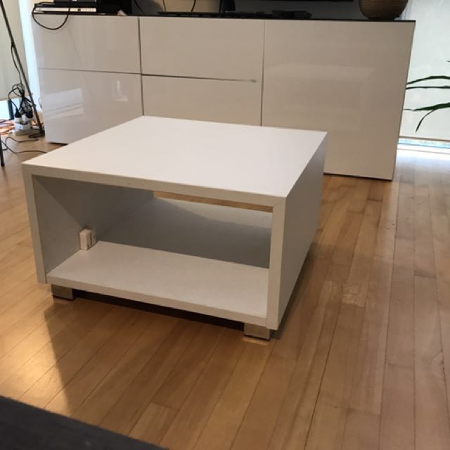 Square Matt White Coffee Table With Silver Legs Furniture Tables Chairs On Carou - Square Coffee Table White Wood Square Matt White Coffee Table With Silver Legs Furniture Tables Chairs On Carou - Square Coffee Table White Wood