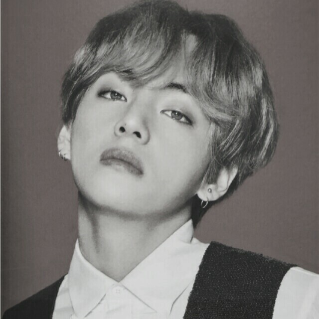 BTS Taehyung Face Photo Collection, Hobbies & Toys, Collectibles ...