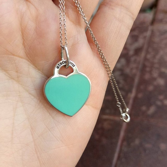 tiffany enamel heart necklace