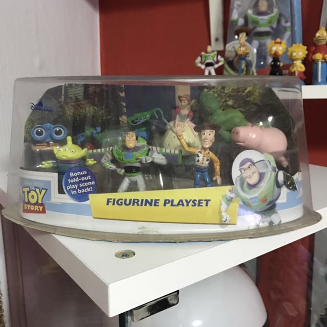toy story figure play set