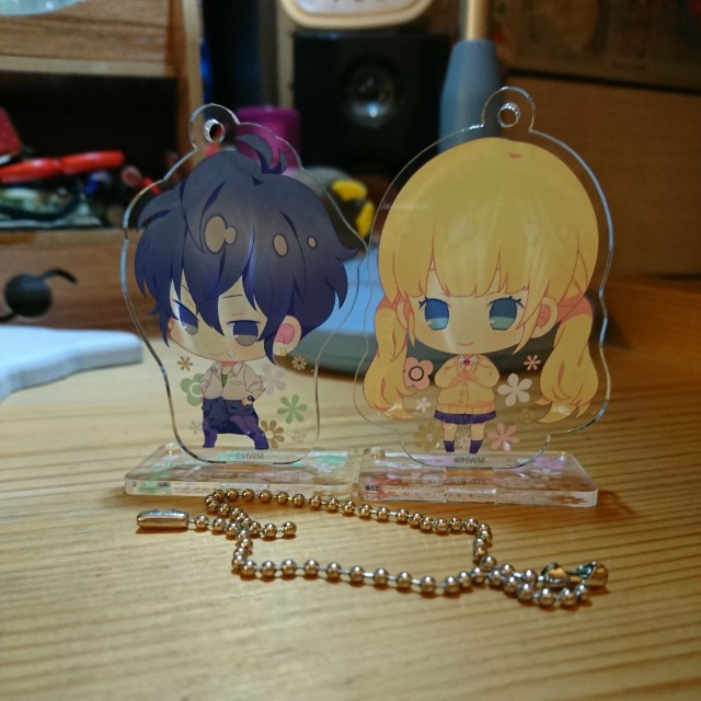 告白予行委員honeyworks 成海聖奈濱中翠官方鎖匙扣塑膠立牌 玩具 遊戲類 玩具 Carousell