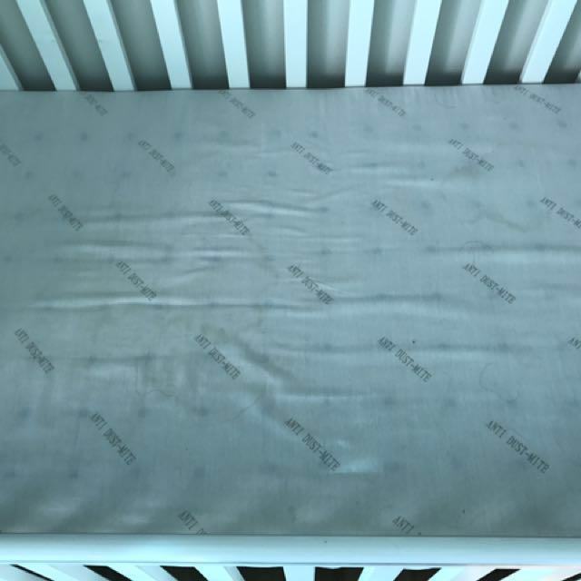 BonBebe Glasgow baby cot, Babies & Kids, Baby Nursery & Kids Furniture, Childrens' Beds on Carousell