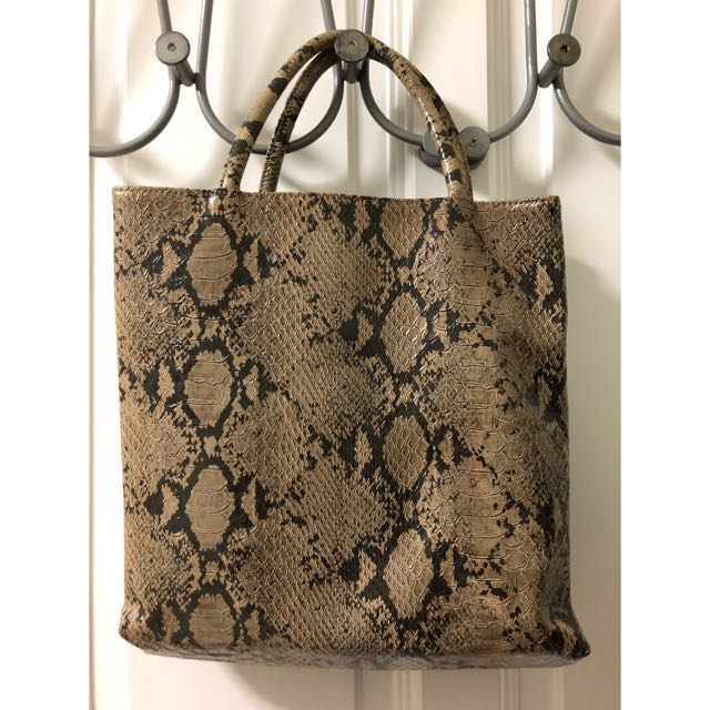 guess snakeskin bag