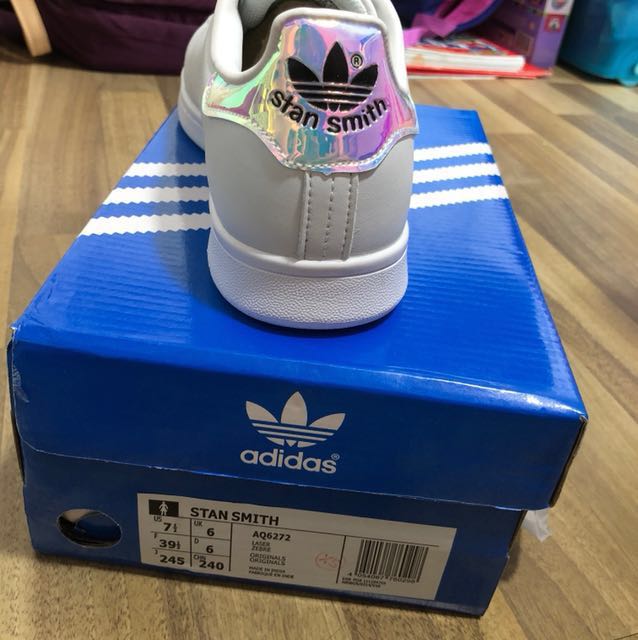 adidas stan smith hologram