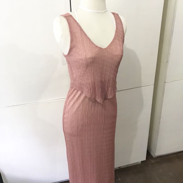 rose gold clothes