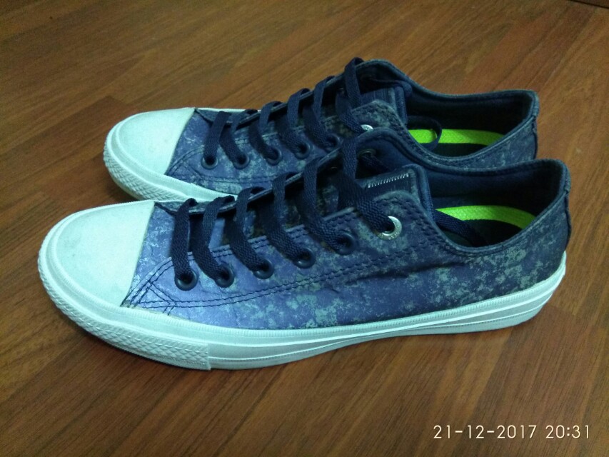 sepatu converse chuck taylor