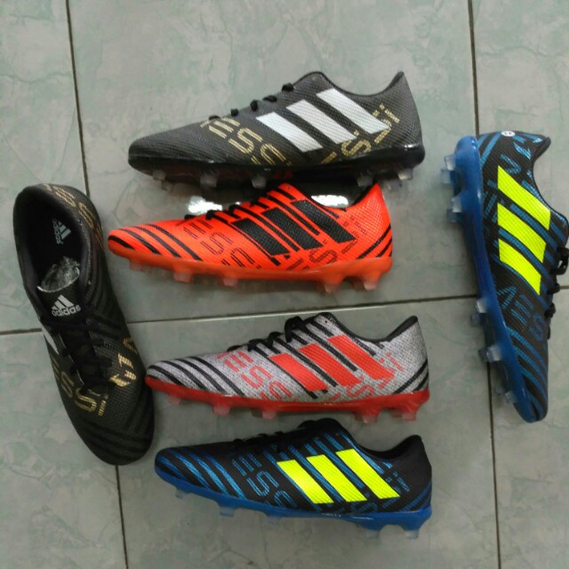 Sepatu Murah Sepatu Bola Adidas Messi Ukuran 39 43 Olshop Fashion Olshop Pria Di Carousell