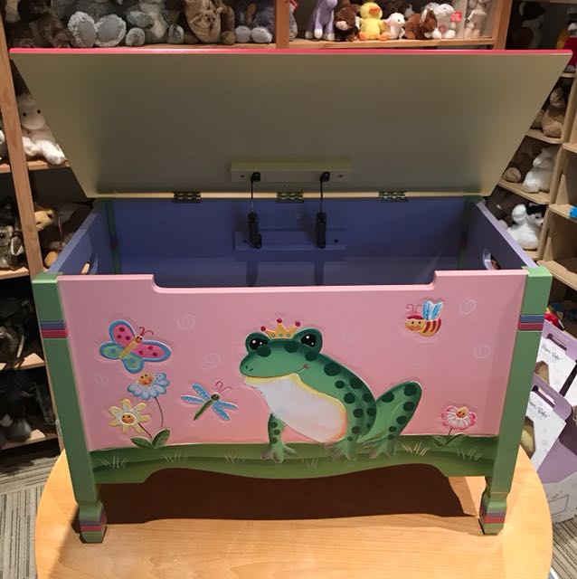 teamson toy chest
