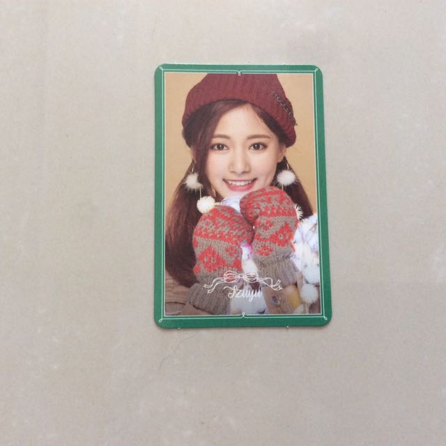 Twice Tzuyu Merry Happy Heart Shaker Photocard K Wave On Carousell