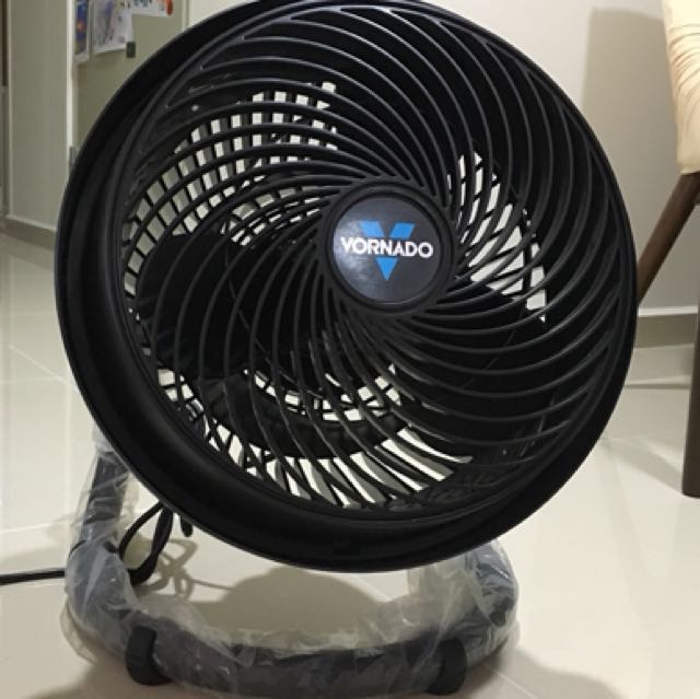 Vornado Floor Fan Air Circulator Home Appliances On Carousell