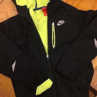 NIKE 連帽外套 9成新 SALE