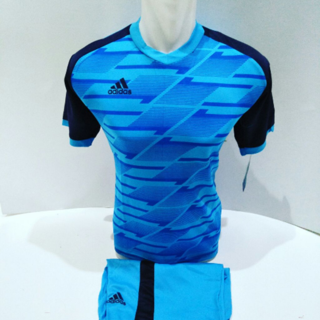 Desain Baju  Futsal Warna  Biru  Muda  Klopdesain