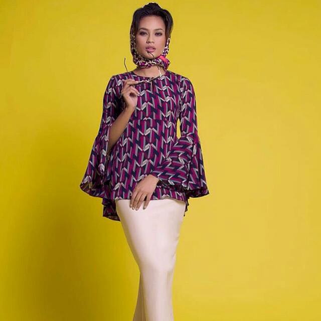 Reduced Price Calya Sempurna Retro Raya Women S Fashion Clothes