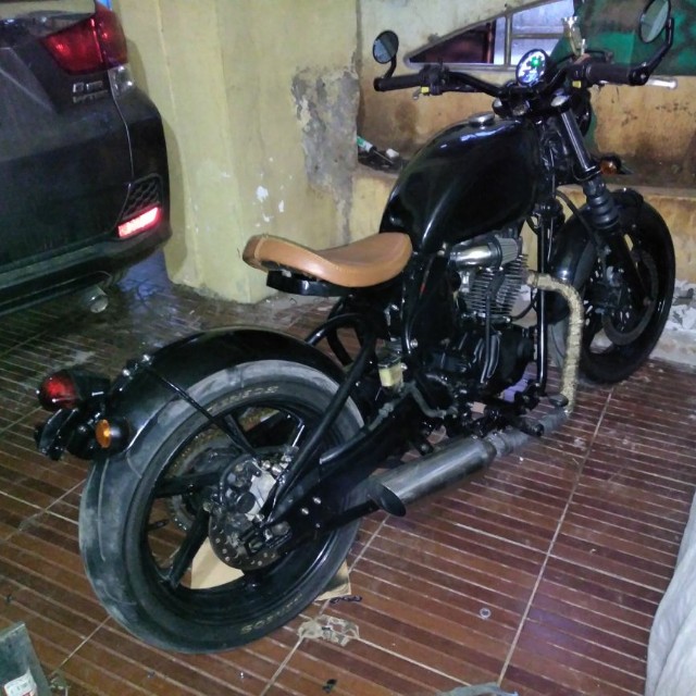 honda tiger custom triumph bobber chopper 2009 Motor di Carousell