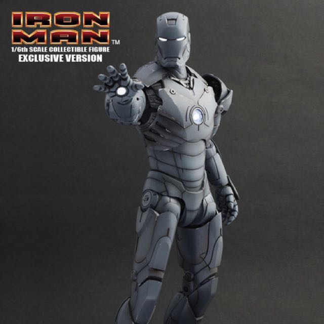 hot toys iron man gunmetal