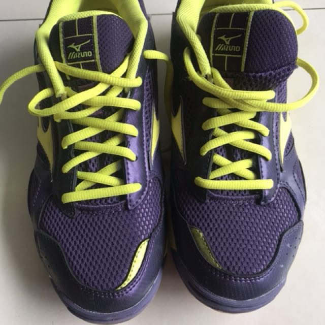 Mizuno wave Twister 3 indoor