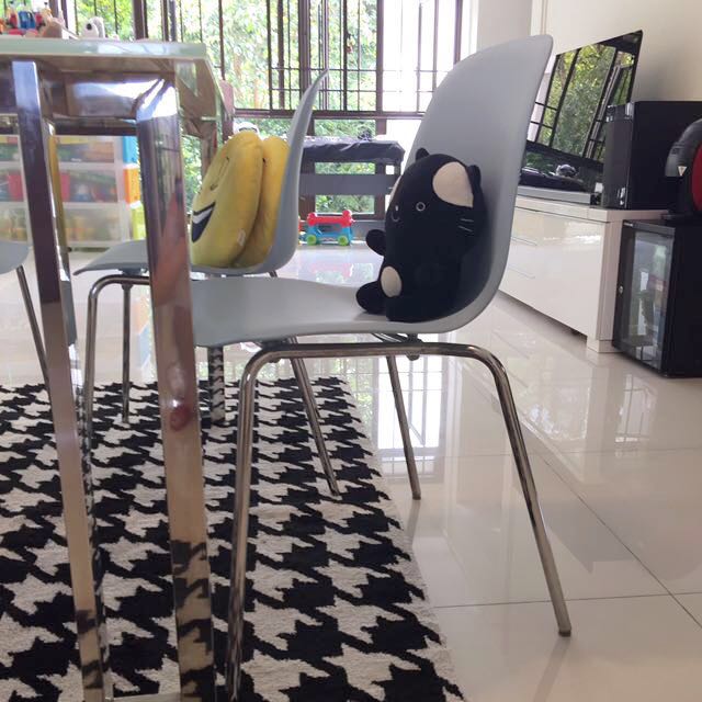reduced Ikea LEIFARNE chair
