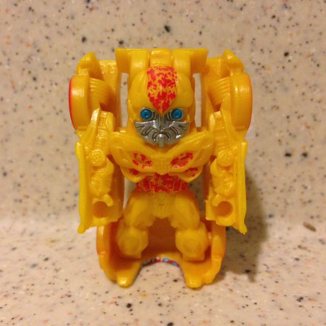 Transformers The Last knight reveal the shield Tiny Turbo Changer