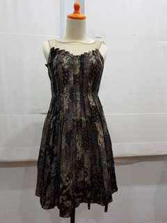 (Kategori: ) berada di . Dikirim oleh dinosh (ID iklan 145569625, Gambar 1). Deskripsi: .